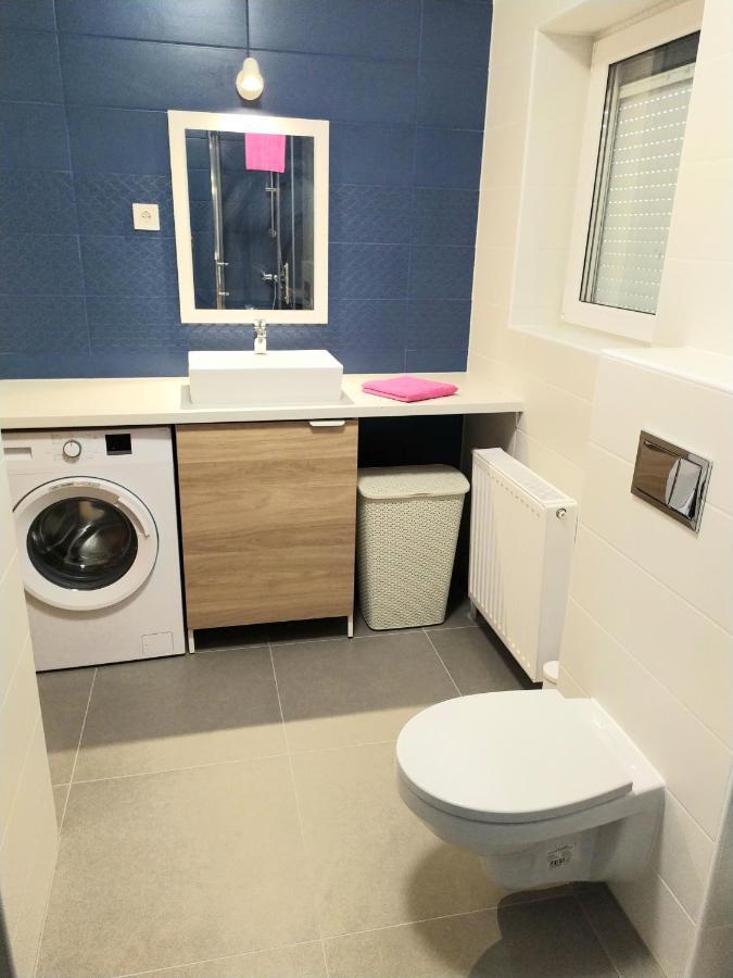 Arnyas Apartmanhaz บาลาตอนแลลเล ภายนอก รูปภาพ